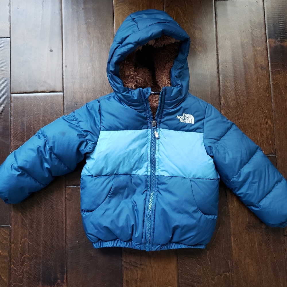 2T North Face winter coat